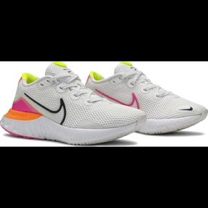 Nike Renew Run